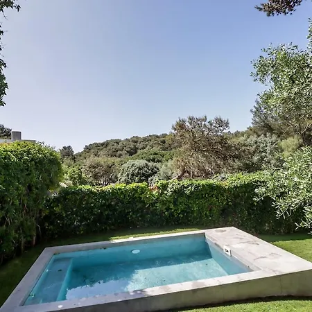 - Private Pool Κασκαΐς