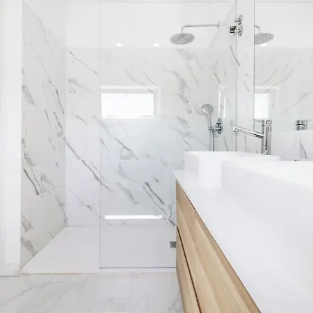 - Private Pool Cascais