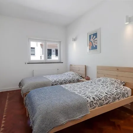 - Private Pool * Cascais