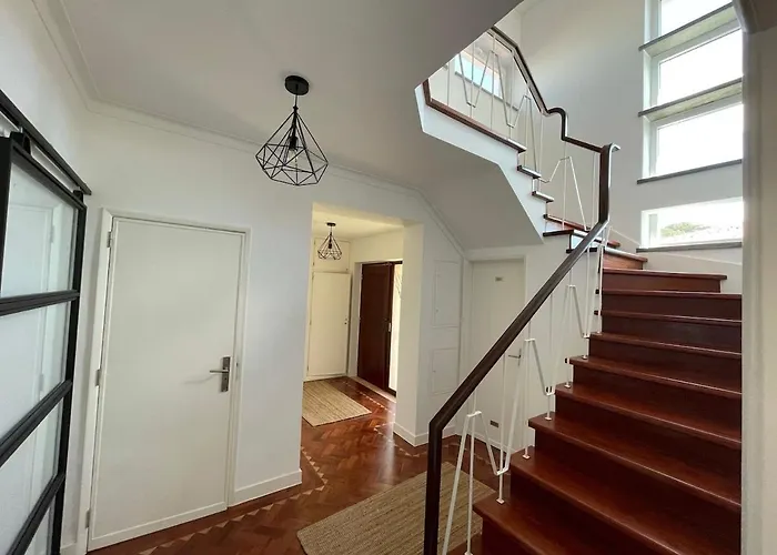 - Private Pool Villa Cascais