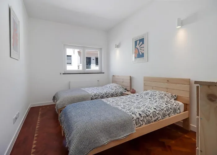 - Private Pool * Cascais